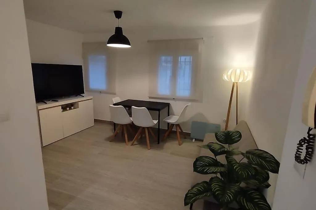Apartamento Moderno A 1Km De Granada Daire